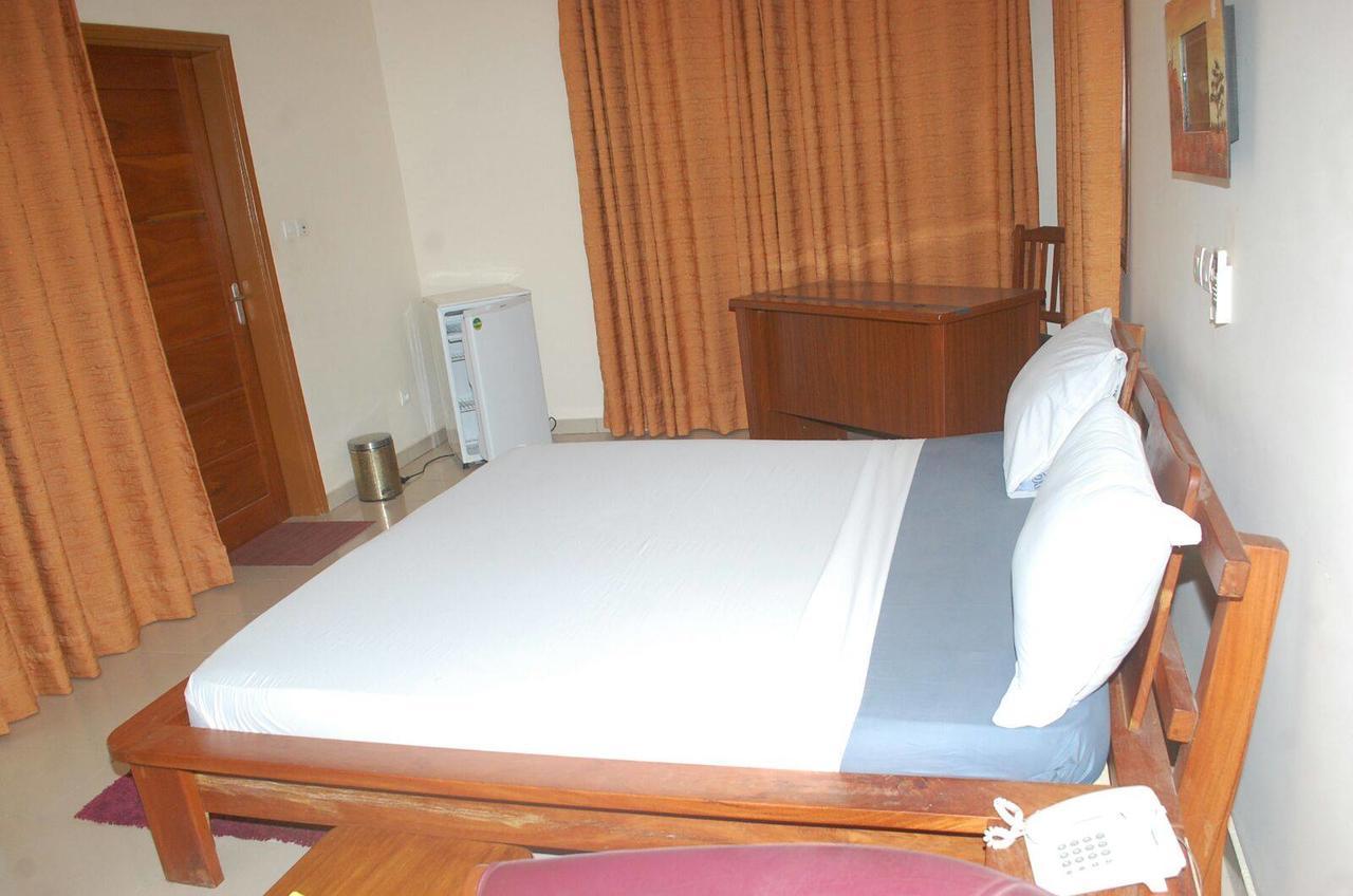 Hotels Residences Easy Cotonou Exterior photo